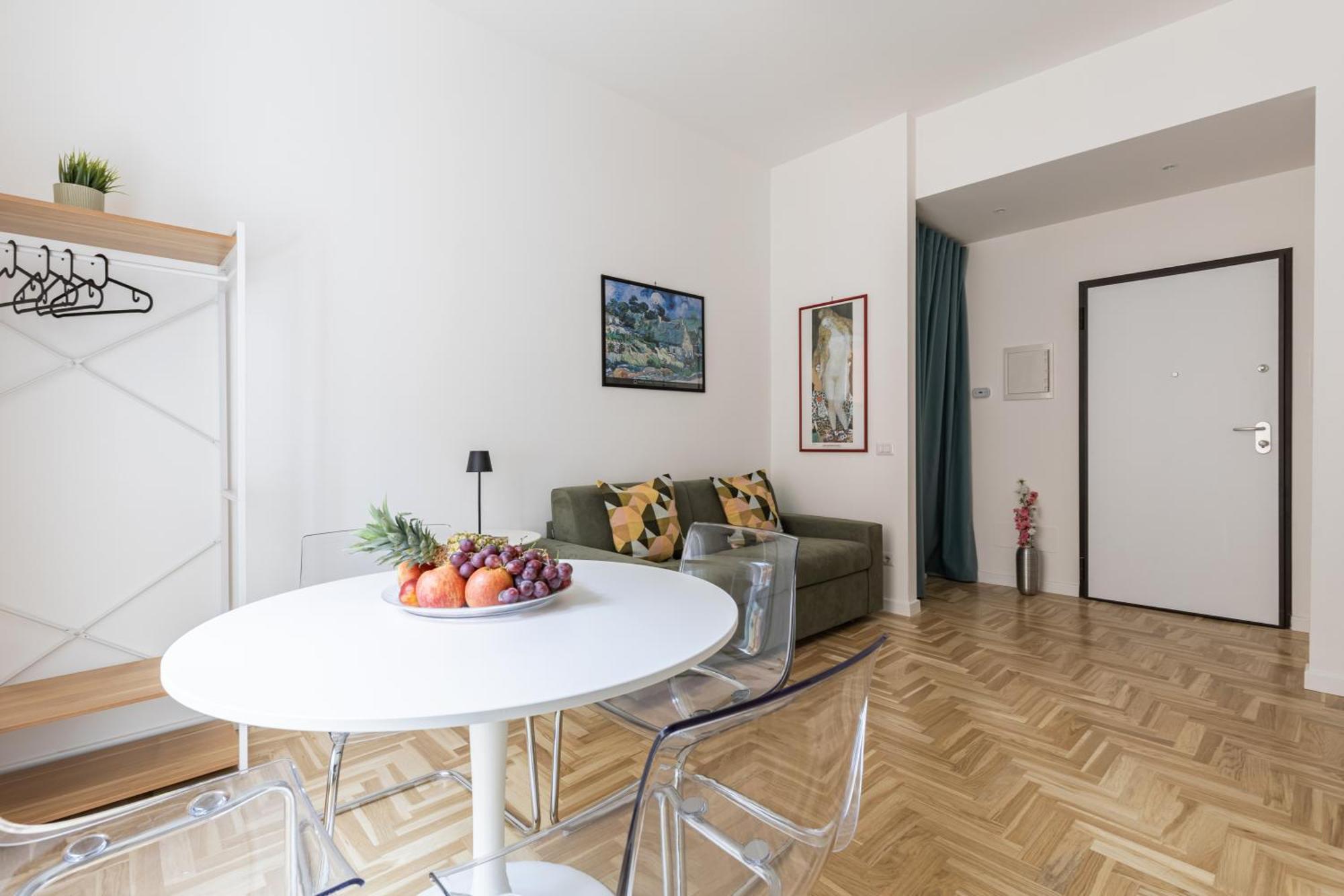 Hostly-the Montebello Suite-near Trevi Appartamento